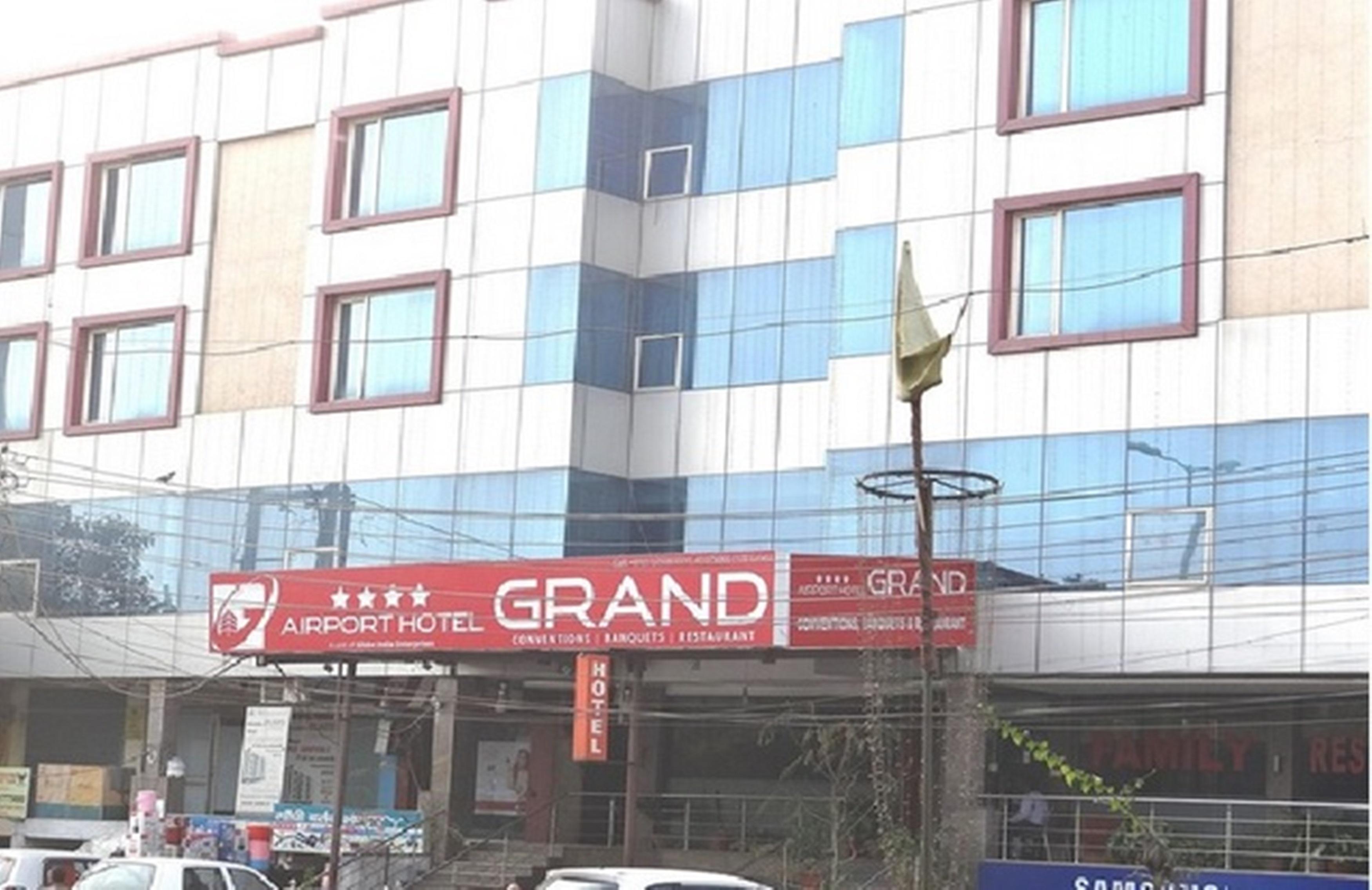 Airport Hotel Grand By Fantasia Új-Delhi Kültér fotó