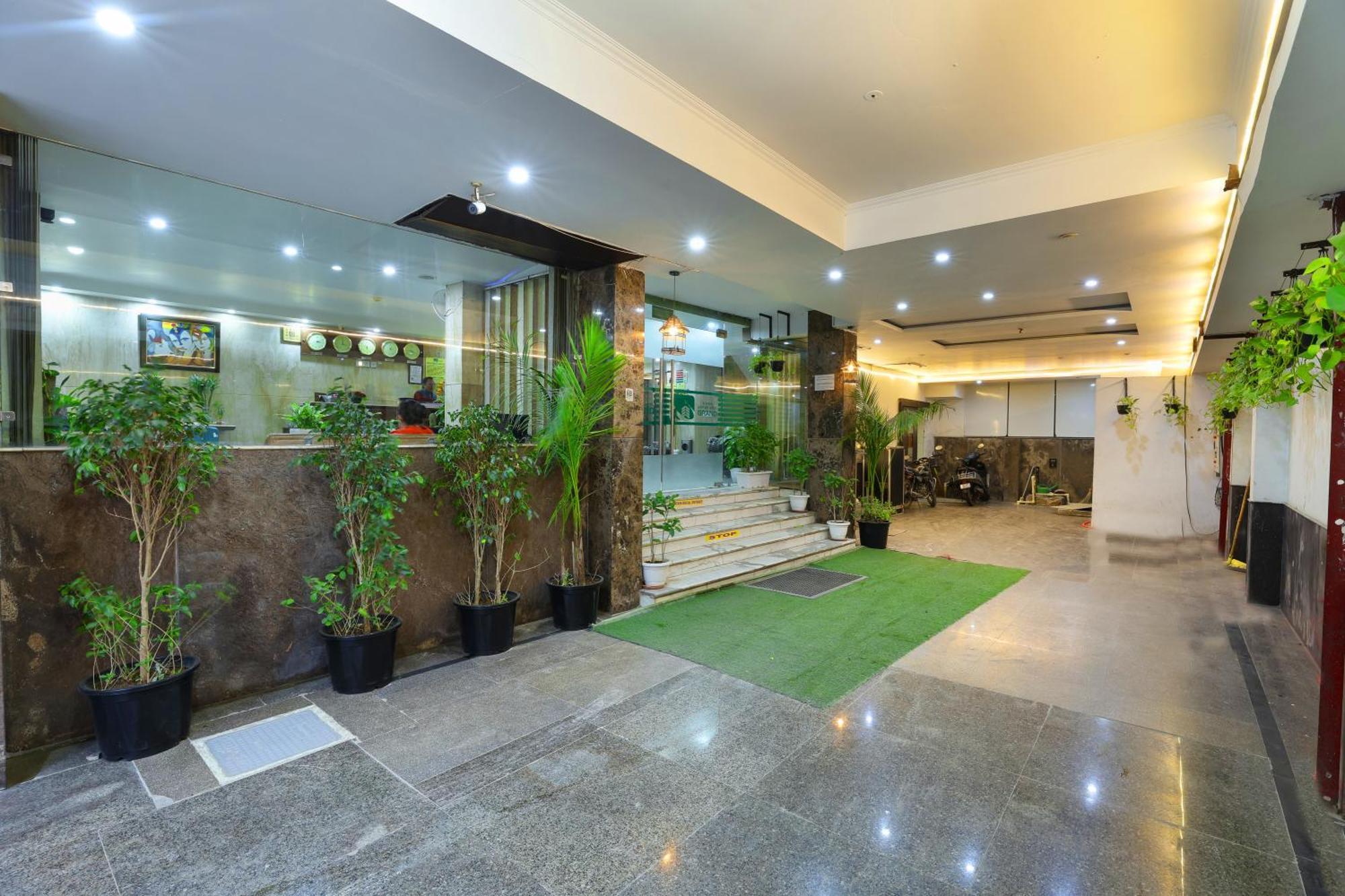 Airport Hotel Grand By Fantasia Új-Delhi Kültér fotó