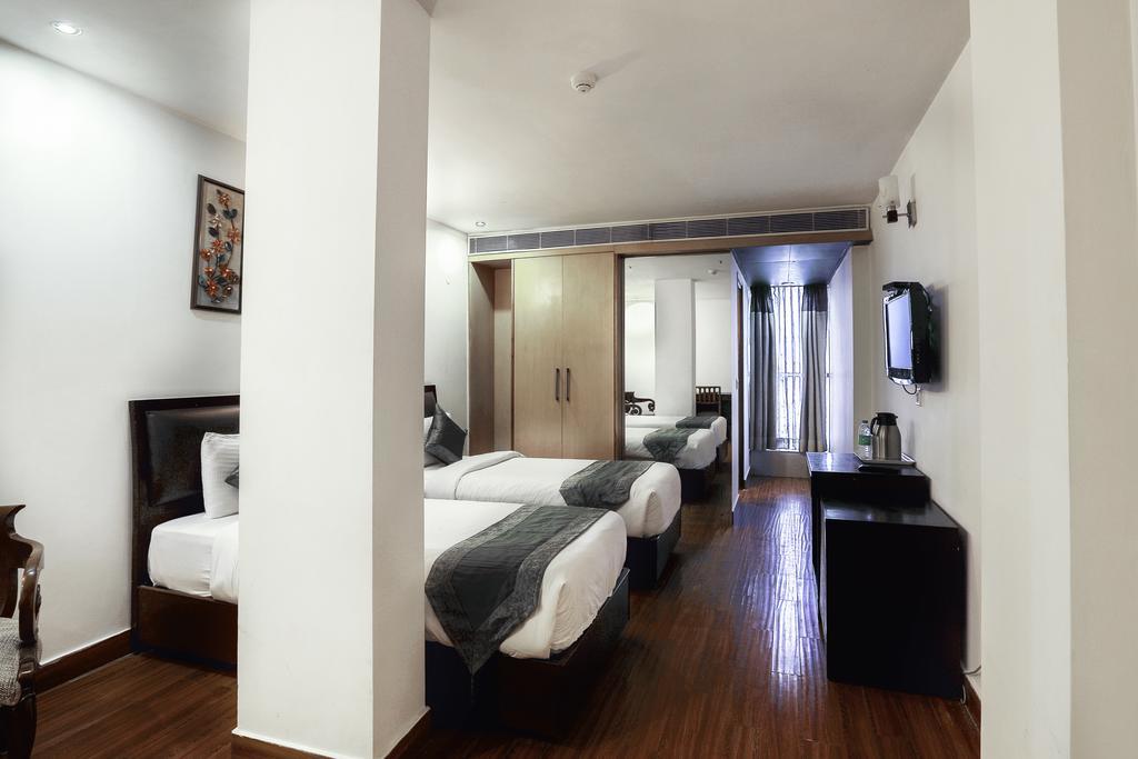 Airport Hotel Grand By Fantasia Új-Delhi Kültér fotó