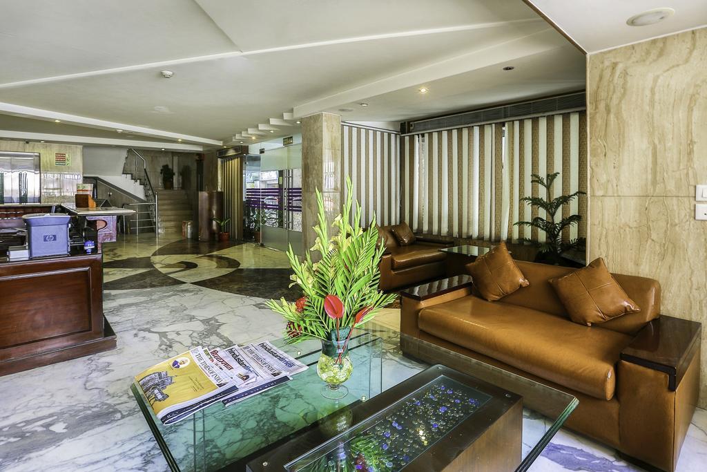 Airport Hotel Grand By Fantasia Új-Delhi Kültér fotó