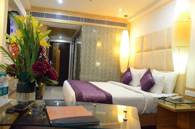 Airport Hotel Grand By Fantasia Új-Delhi Kültér fotó