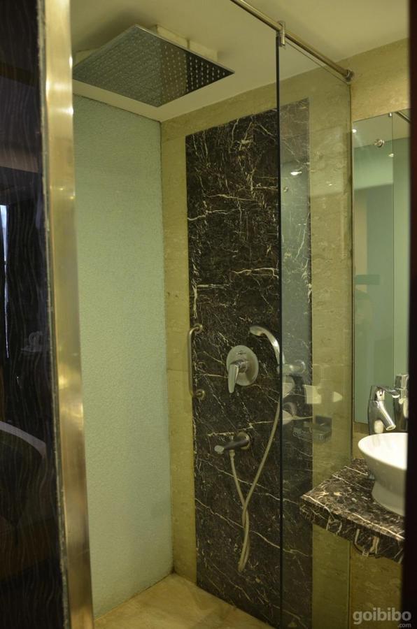 Airport Hotel Grand By Fantasia Új-Delhi Kültér fotó